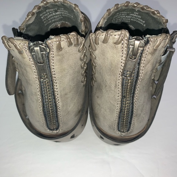 Rampage Gray Booties - Picture 7 of 9